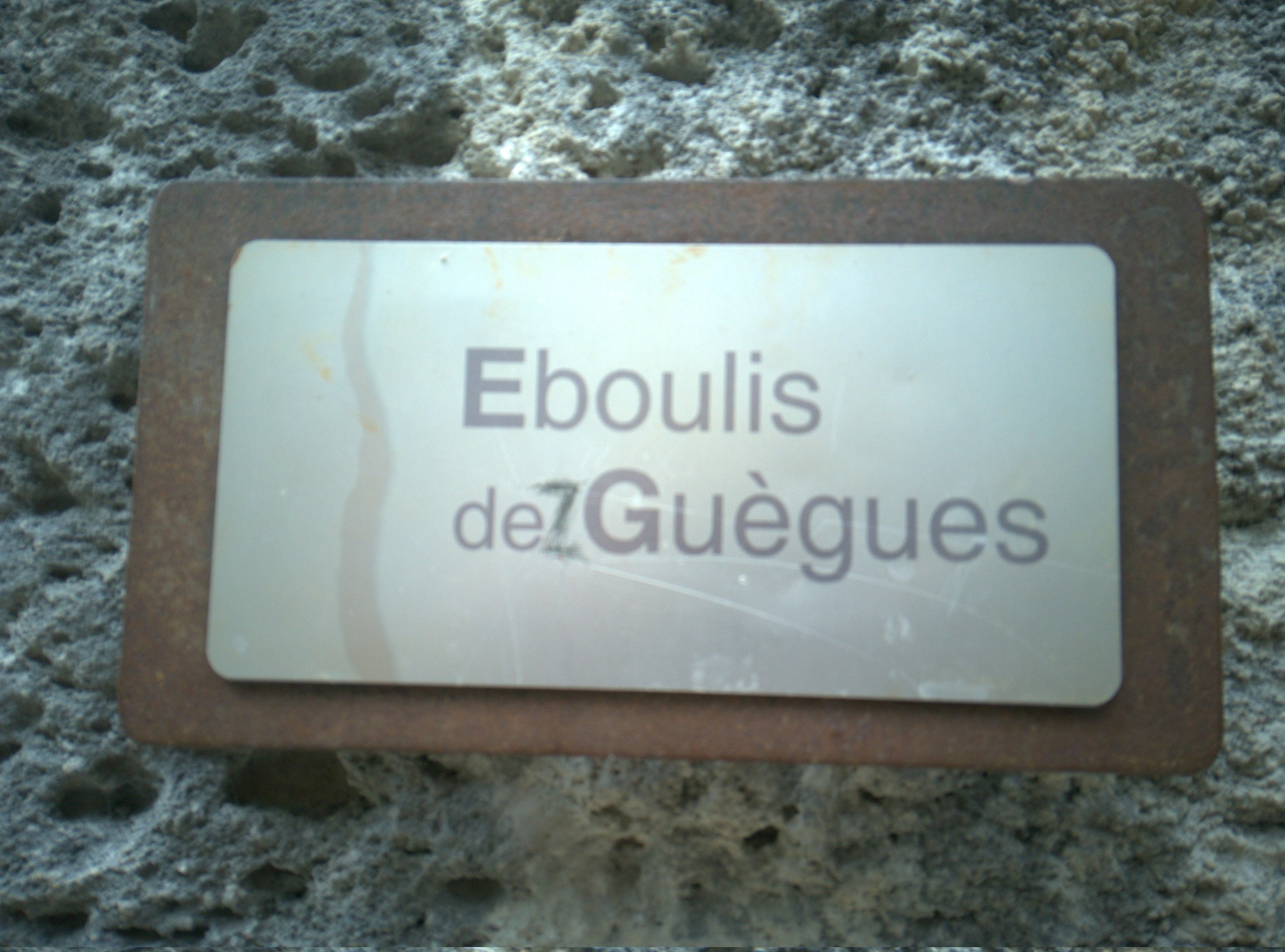 Eboulis de Guègues, sentier Blanc-Martel, Gorges du Verdon, La Palud-sur-Verdon [Eboulis de Guègues, Blanc-Martel trail, Verdon Gorge, La Palud-sur-Verdon]